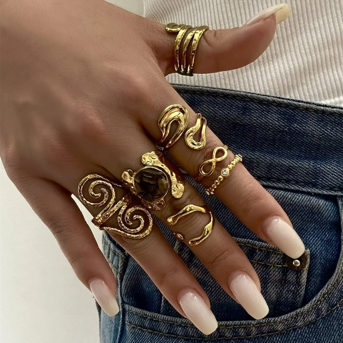 Edelstahl-Spiralring mit Lava-Infiniti-Schleifenmuster, gehämmert, für Damen und Herren, unregelmäßiger, strukturierter, geometrischer Ring, Punk-Schmuck – Detail 7