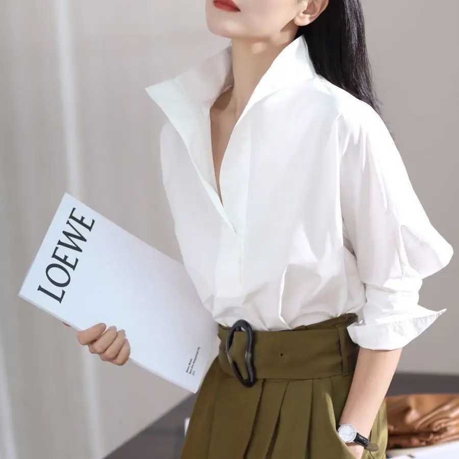 Early Autumn 2023 Women's Loose Fit Stand Collar Batwing Sleeveless Shirt Korean Style Fashionable Top White Button up