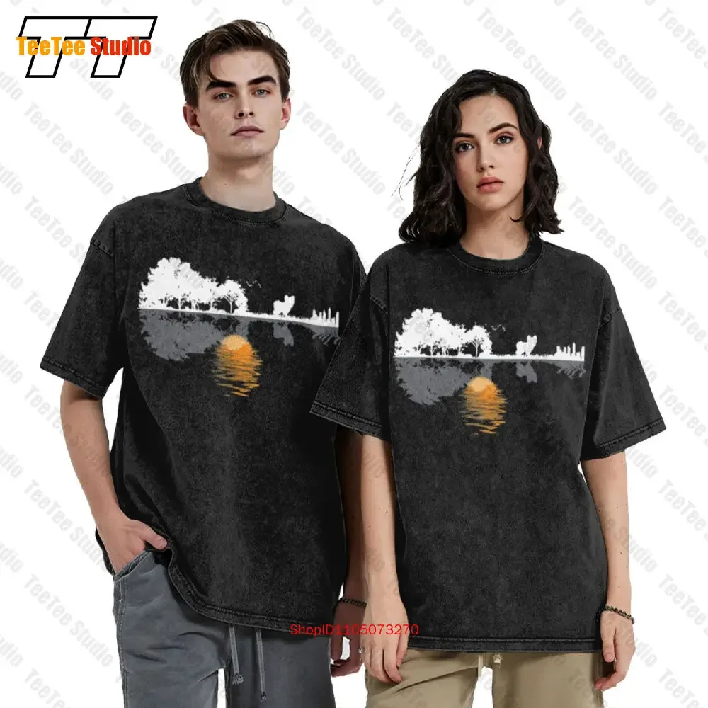 Guitar Lake Shadow Lover Papillion Dog Vintage Oversized T-Shirt CB8I