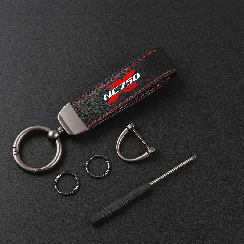 Motorcycle Carbon Fiber Leather Keychain Horseshoe Buckle Jewelry Buckle For HONDA NC750X NC 750X NC750 X NC700X 700X