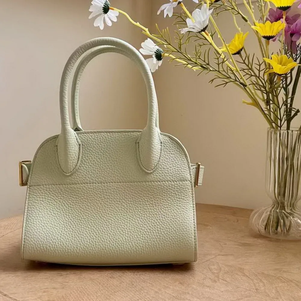 

2026 Summer New Retro Shoulder Large Capacity Portable Lychee Pattern Commuter Leather Versatile Tote Bag Unique Texture NO LOGO