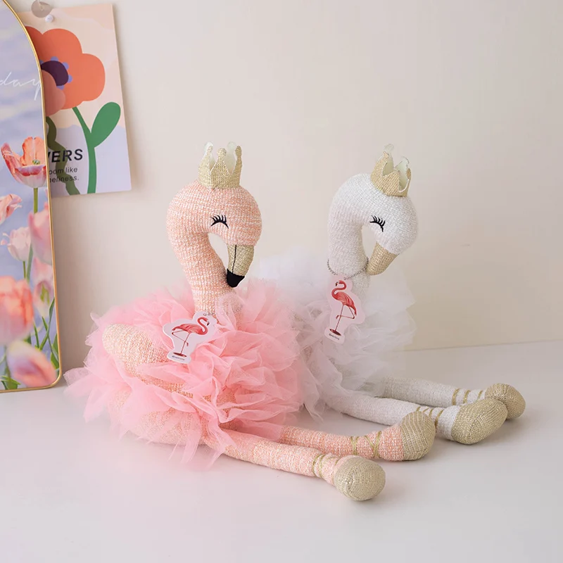 Simulación de pájaros de dibujos animados, muñeco de flamenco, Animal de peluche suave, flamenco con corona, juguetes de apaciguar al bebé, regalo divertido para niños, decoración del hogar, 40cm