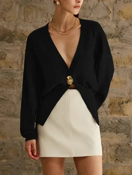 Cárdigant de punto Sexy para mujer, suéter con un solo botón y cuello de pico profundo, abrigo liso ajustado de manga larga, prendas de vestir exteriores para mujer 2024