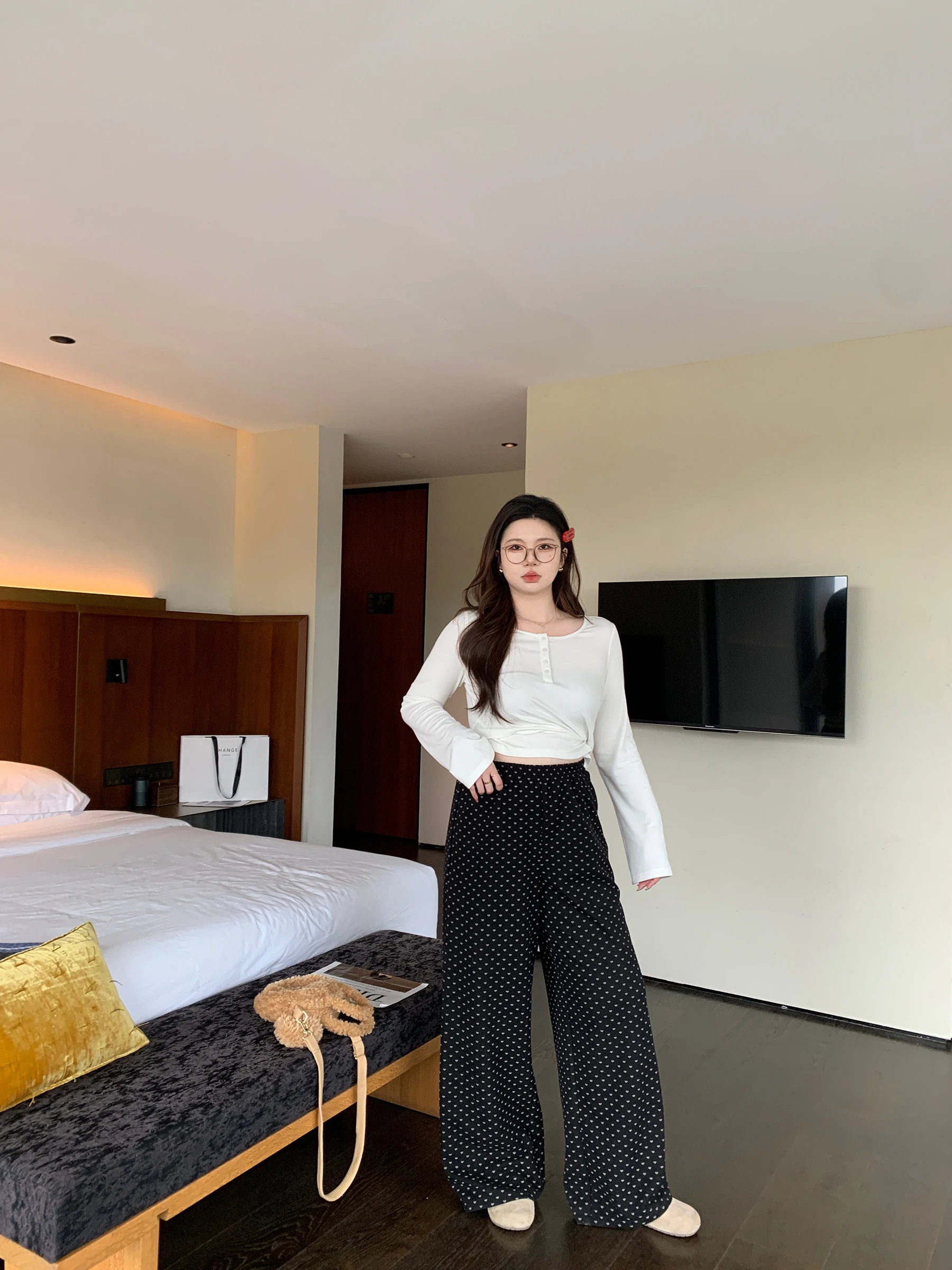 

Повседневные свободные длинные брюки с узором в виде сердечек, корейский стиль, универсальные, с эластичным поясом, прямые, для женщин