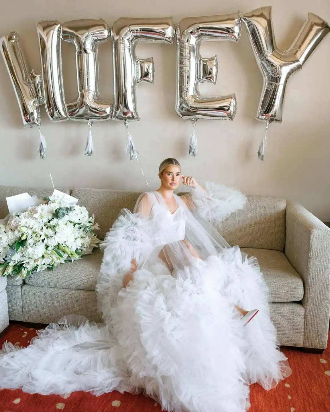 White Women Evening Dresses Pregnant Robe Wedding Prom Dress for Photo Shoot Ruffles Tulle Bridal Boudoir Sleepwear Nightwear view 3