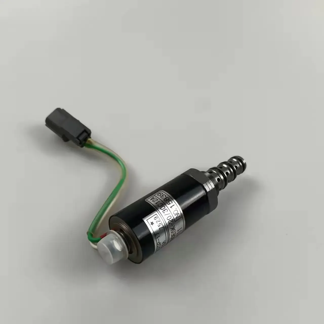 New SK200-6 excavator parts solenoid value magnetic electro-magetic radiotube YN35V00004F1 KDRDE5K-20 30C12A-111 for sale