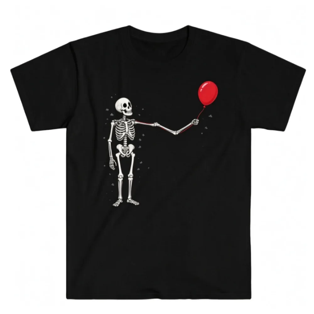 T-shirt noir à manches courtes et col rond pour femmes, avec un motif amusant représentant un squelette tenant un ballon rouge, idéal pour Halloween, pour un look décontracté au quotidien ou pour une fête.