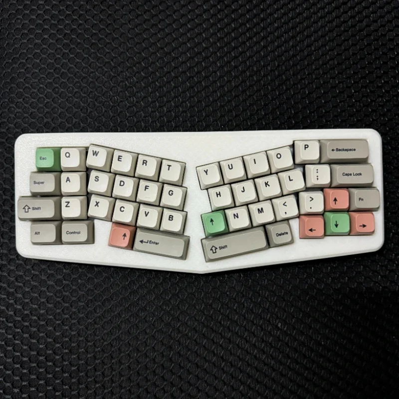 Cyber_Alice 40% Keyboard Ultra Compact Layout 46Key RGB Hot Plug Backlight Single Mode Type-c Keyboards QMK/Vial Macro Keyboard