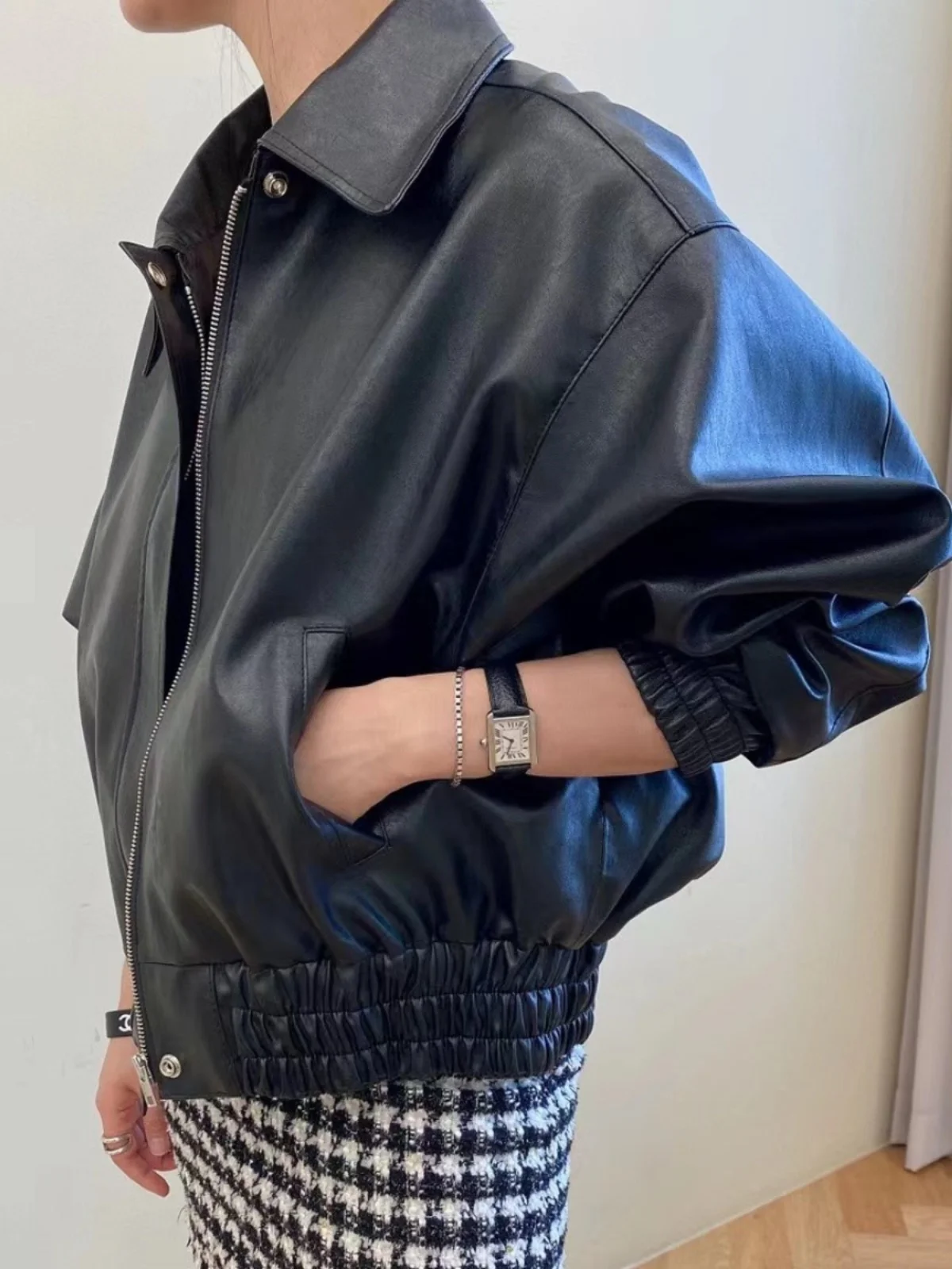 Faionable motocicleta sle couro jaet feminino primavera outono solto ajuste ort gola superior hong kong sle retro