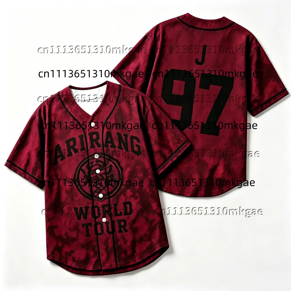 Kpop-Mode Rotes Batik-Baseball-Jersey für Männer Arirang Nummer Buchstabe 92-97 Druck Kurzarm Knopfleiste Hip-Hop Streetwear Hemden – Detail 6