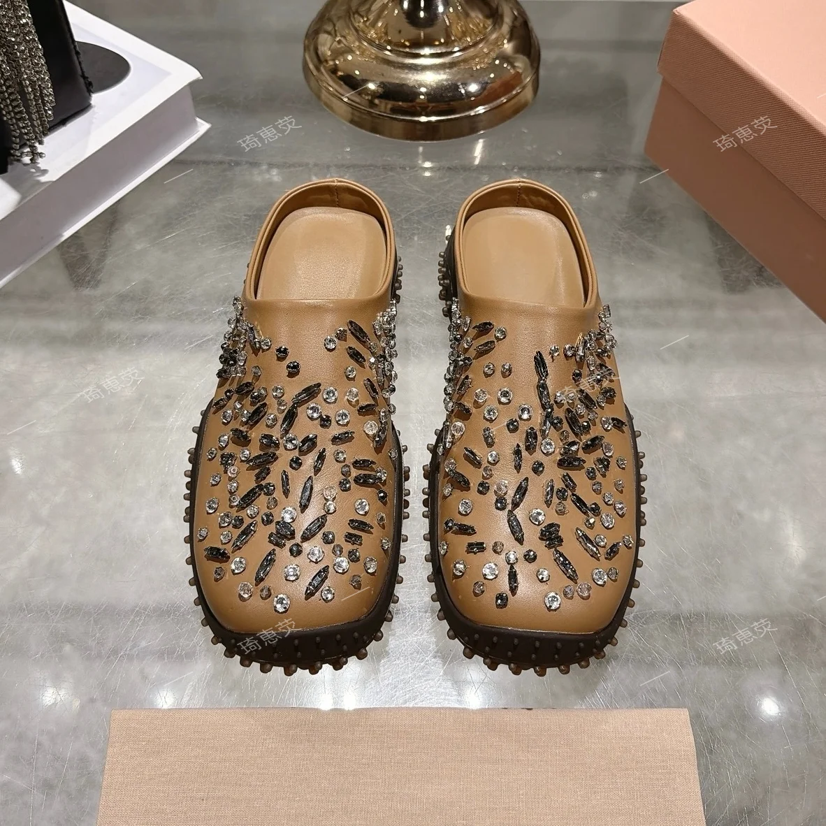 2026 Summer New Arrival Rhinestone Mules Round-Toe Low-Heel Outerwear Height-Increasing Closed-Toe Slippers Zapatos De Mujer