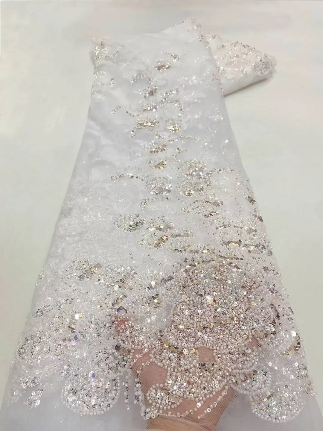 

African Sequins Beaded Lace Fabrics 2025 High Quality French Embroidery Beads Lace Fabric For Nigerian Wedding Sewing