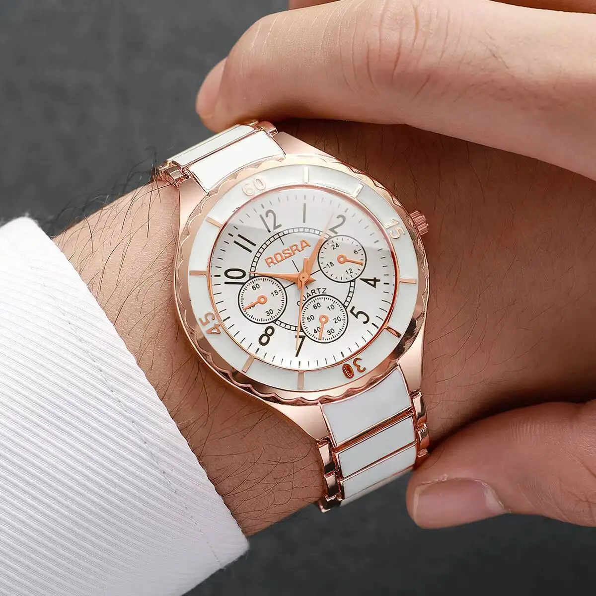 패션 남성용 쿼츠 손목시계 럭셔리 남성용 비즈니스 시계 스포츠 시계 시계 Reloj Hombre(상자 제외)