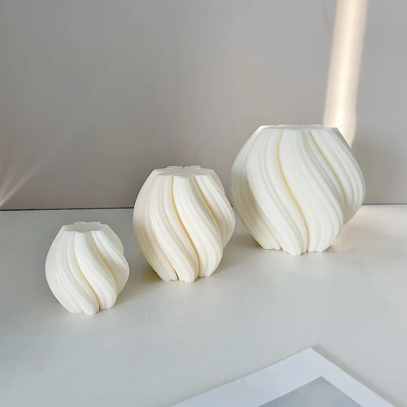

Wave of Twisted Spiral Stripes 3D Silicone Candle Soap Mold Scented Handmade DIY Plaster Cement Sculpture Mold Aromatherapy
