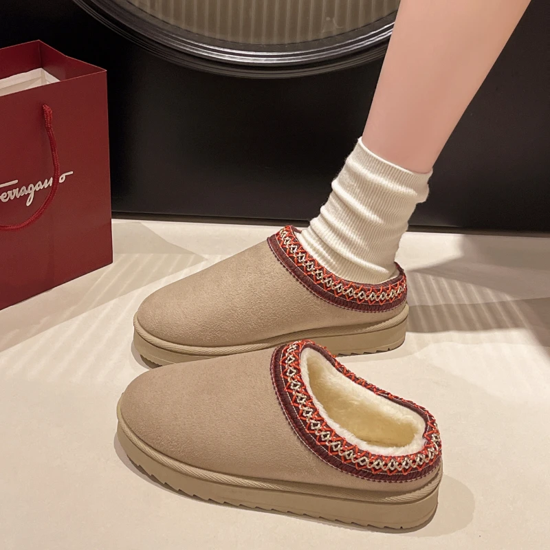 

Women Autumn and Winter Suede Warm Cotton Shoes Indoor Round Headed Half Slippers Men's Fashionable Wool New Outdoor Flat Shoes