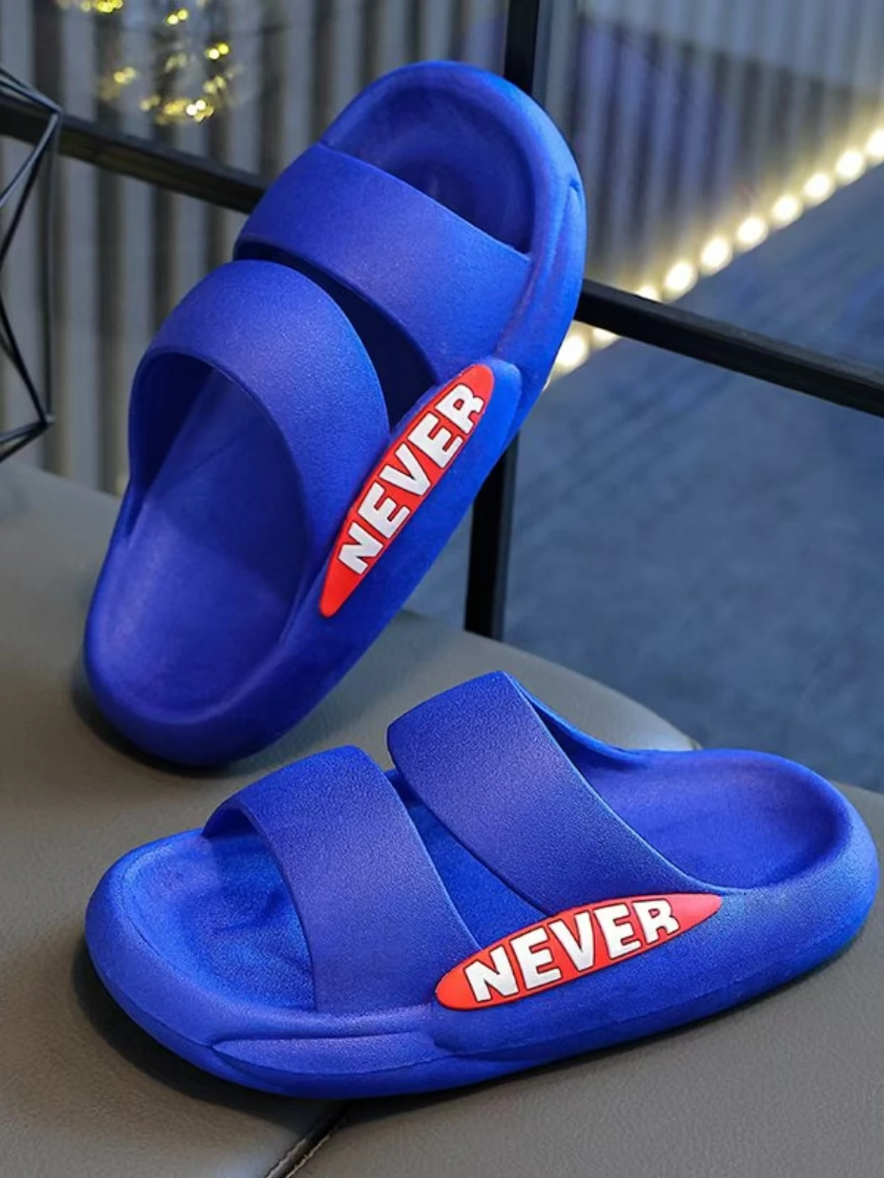 

Summer Children's New One Word Hollow Slippers Boys Soft Sole Non Slip Anti Odor Home Slipper Bathroom Slippers Outdoor Slippers