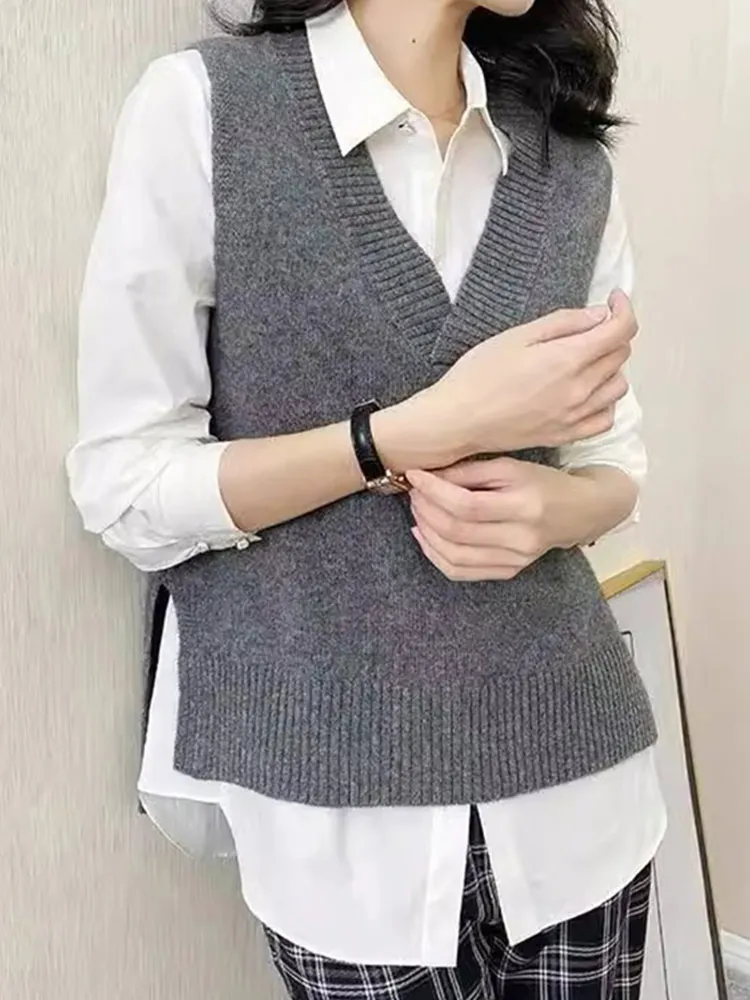 편안한 니트 V 넥 민소매 조끼 캐주얼 루즈핏 솔리드 컬러 스타일 연령을 초월하는 세련된 레이어링 탑