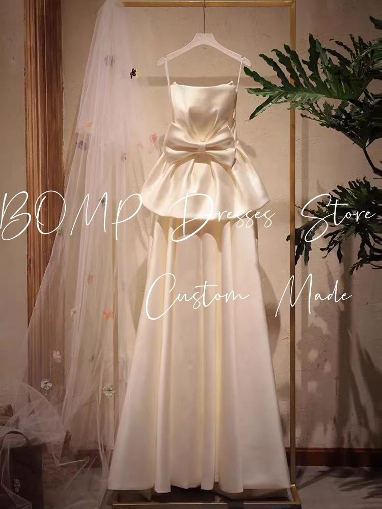 فستان BOMP بسيط لحفلات الزفاف بدون حمالات على شكل حرف a طول الأرض من الساتان الأبيض كوريا لالتقاط الصور فستان استقبال الزفاف مخصص