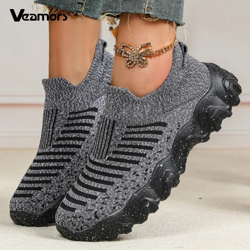 

Breathable Knitted Women Platform Shoes Fashion Casual Sneakers Men's Comfortable Outdoor Sports Shoes for Jogging Traveling