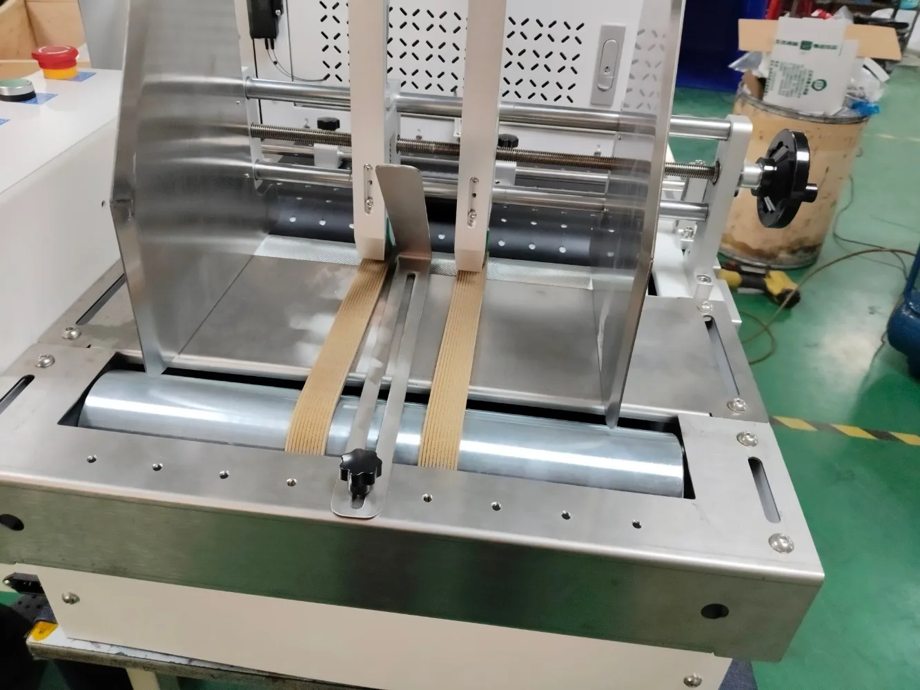 Industrial Single Pass Corrugated Box Printing Machine High Speed Digital Inkjet Equipment for Custom Packaging Carton Print view 3