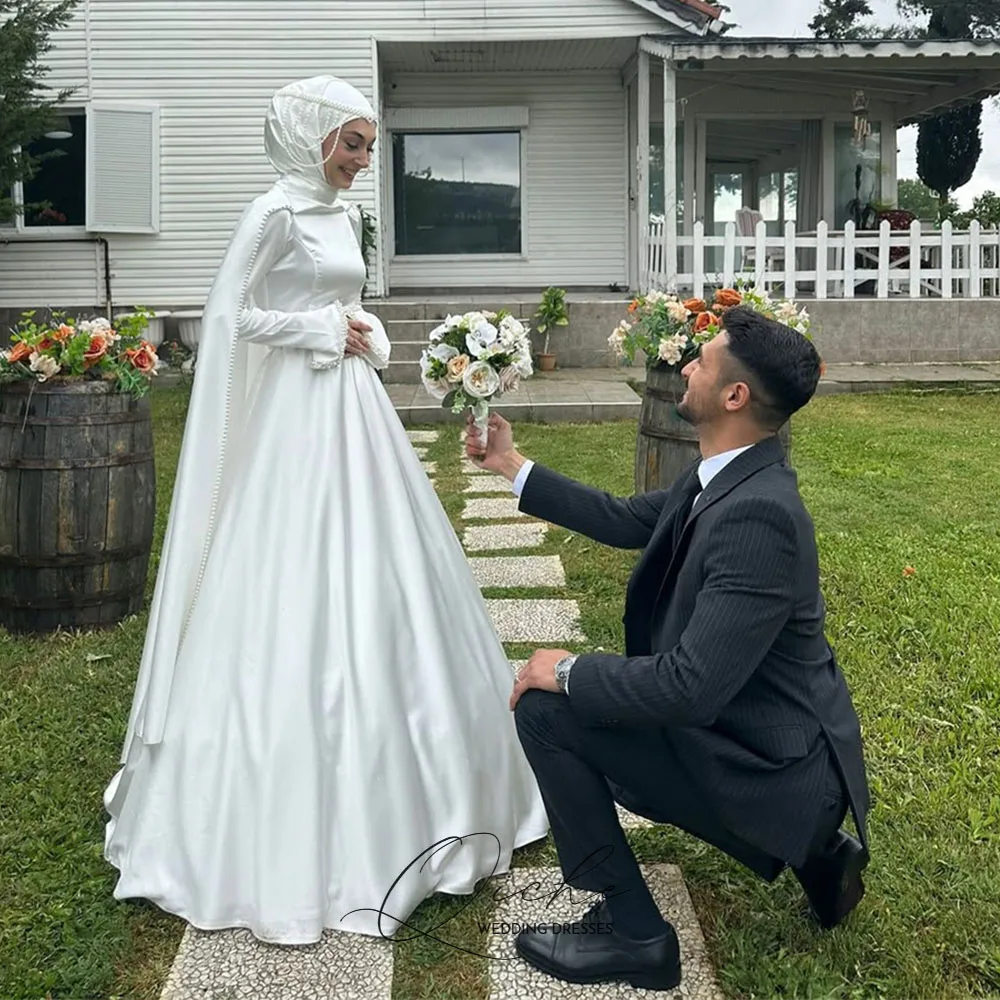 

QICHE Luxury Muslim Wedding Dresses with Pearls Long Sleeve High Neck Silk Satin Bridal Gowns for Bride Customized Evening Dress