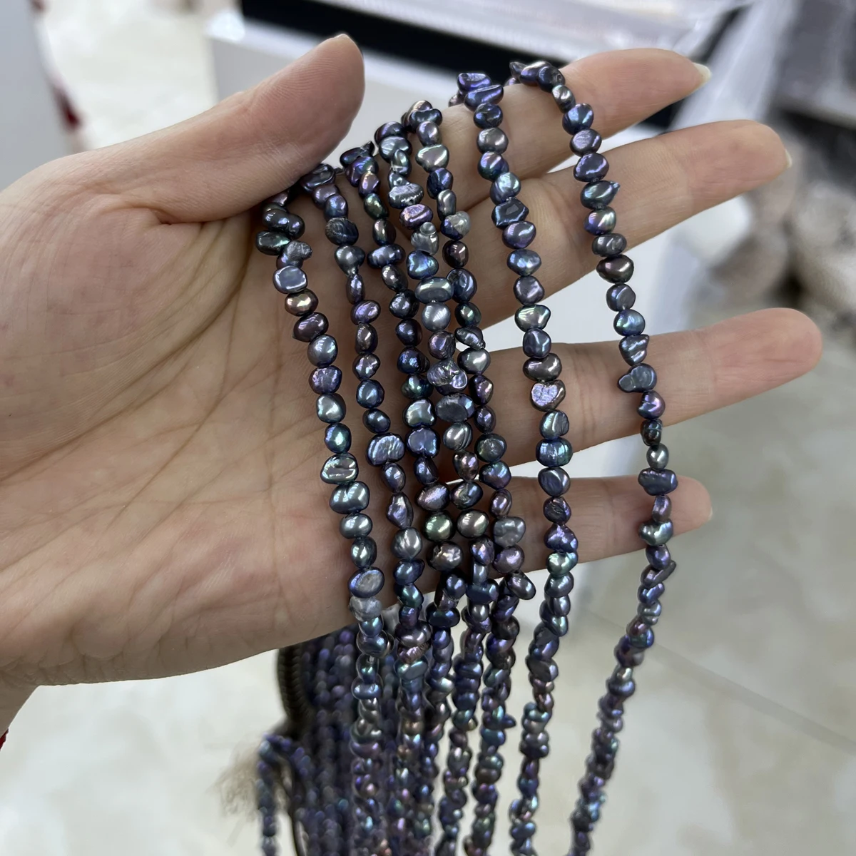 4-5 مللي متر أسود غير منتظم الشكل لؤلؤ المياه العذبة الطبيعية شبه الانتهاء الخرز لصنع المجوهرات عقد دي اي واي سوار إكسسوارات