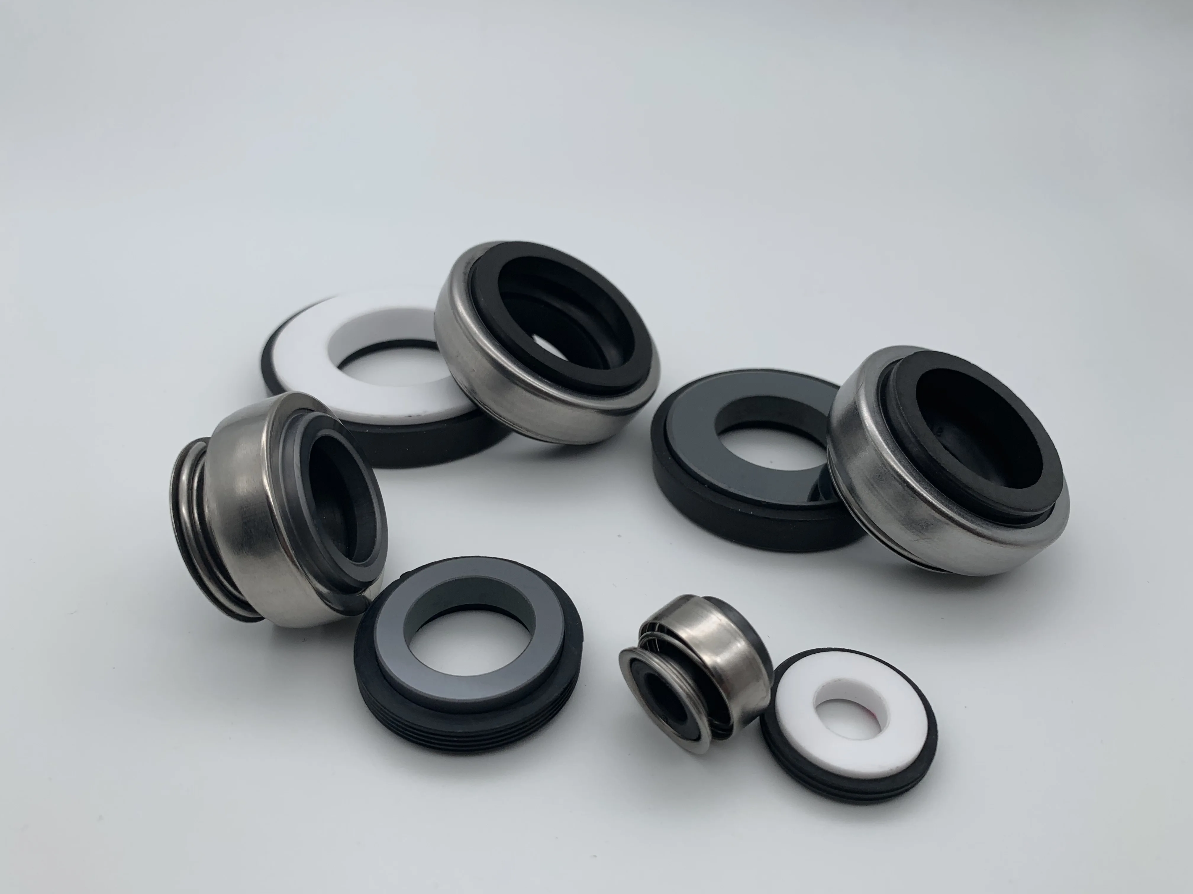 

301-27 (BT-AR-27) Механические уплотнения из резинового сильфона для насосов | Аналоги уплотнений BT-AR