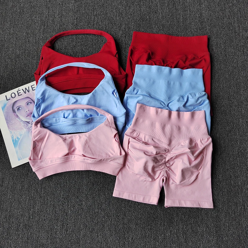 2-teiliges Set: Pfirsichfarbener High-Waist-Bauch- und Hüftstraffender Sport-BH mit Shorts, stoßfester Neckholder-Yoga-Anzug, Lauf- und Fitness-Set – Detail 2