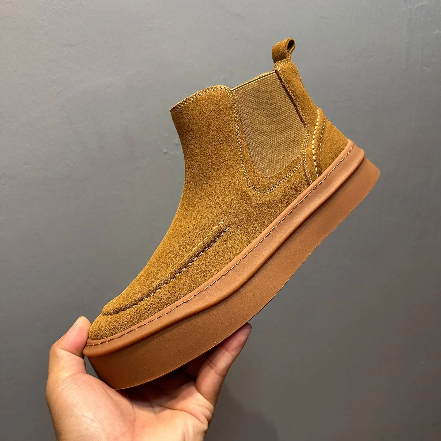 Men's Nubuck Leather Chelsea Boots for Autumn Winter, British Retro High Top Ankle Boots Chunky Sole & Non-Slip Soft Casual Boot