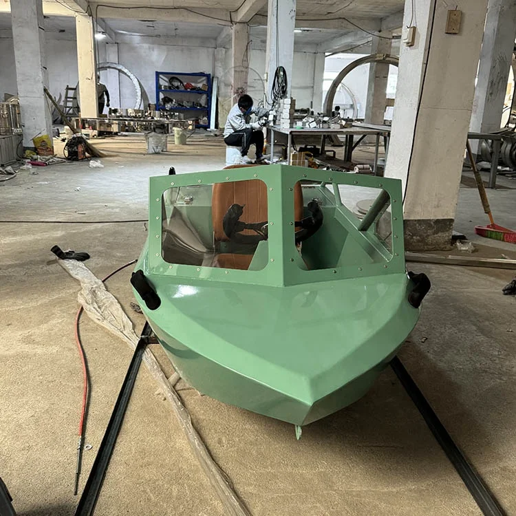 Theme Park Thrill Water Riding Kart Vessel, High Durability Power Component Exclusive For Water Sports Club Daily Rental