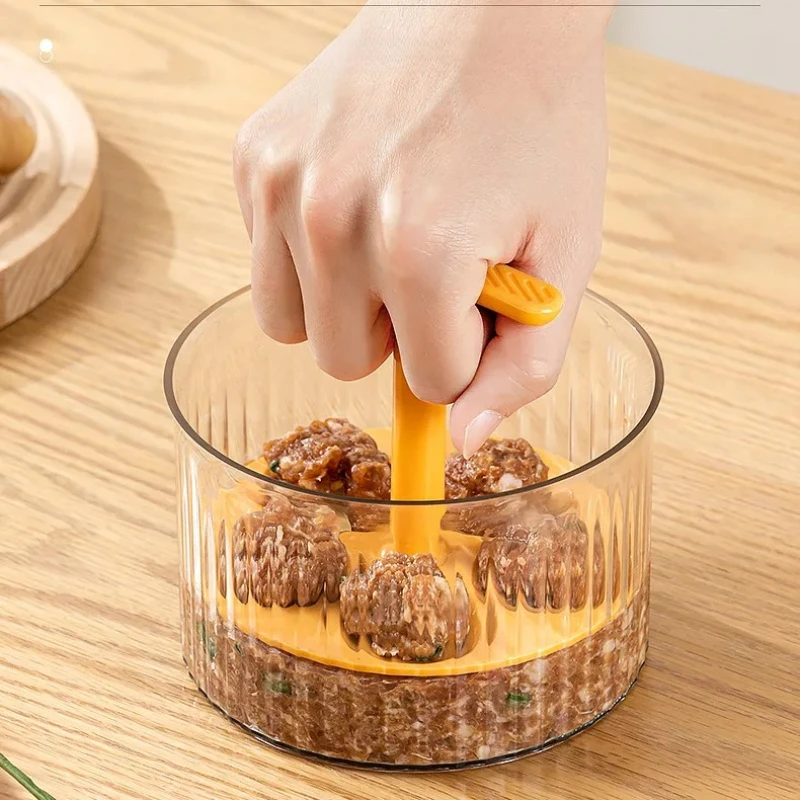 JUSTINLAU Meatball Maker Kitchen Extruded Meatball Making Tool Frikadeller Maker Plastic Translucent Manual 5 Meatballs Shaper