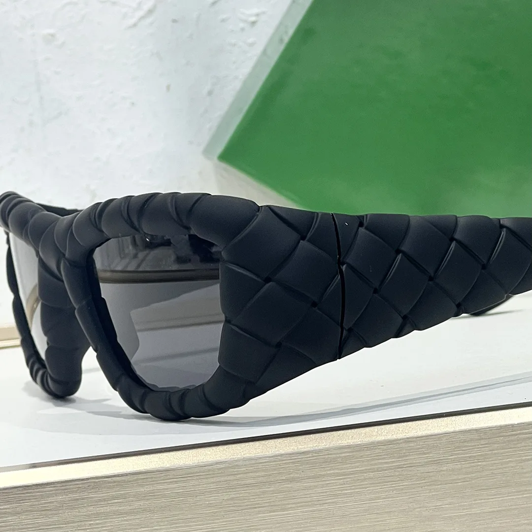 العلامة التجارية الفاخرة 1303 النظارات الشمسية هادئة البهجة الساخنة فتاة الجمالية UV400 نظارات الموضة للنساء