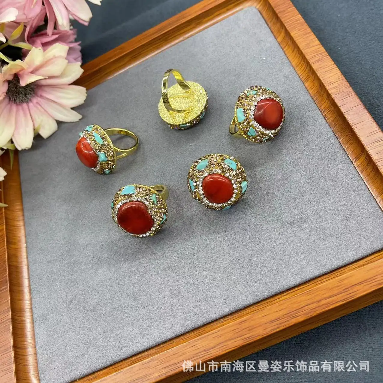 Ethnic style ring red inlaid turquoise ring Internet celebrity the same exquisite fashion ring European and American