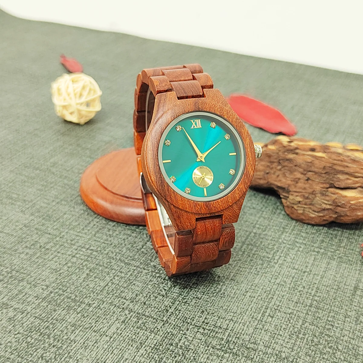 Wood Watch Women Watch With Wooden Womens Quartz Wrist Watches Woman Clock Fashion Ladies Wooden Watch for Women