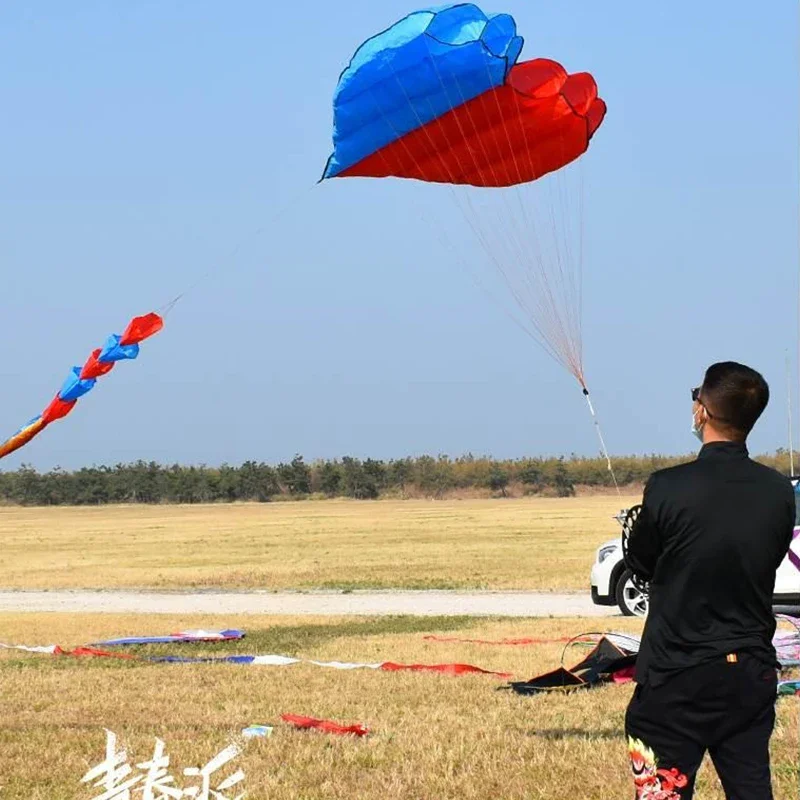 3D 5.5M Red/Blue Heart Shaped Soft Kite 8 Kites with Long Float Tail Beach Kites Easy To Fly and Tear Resistant Storage Bag