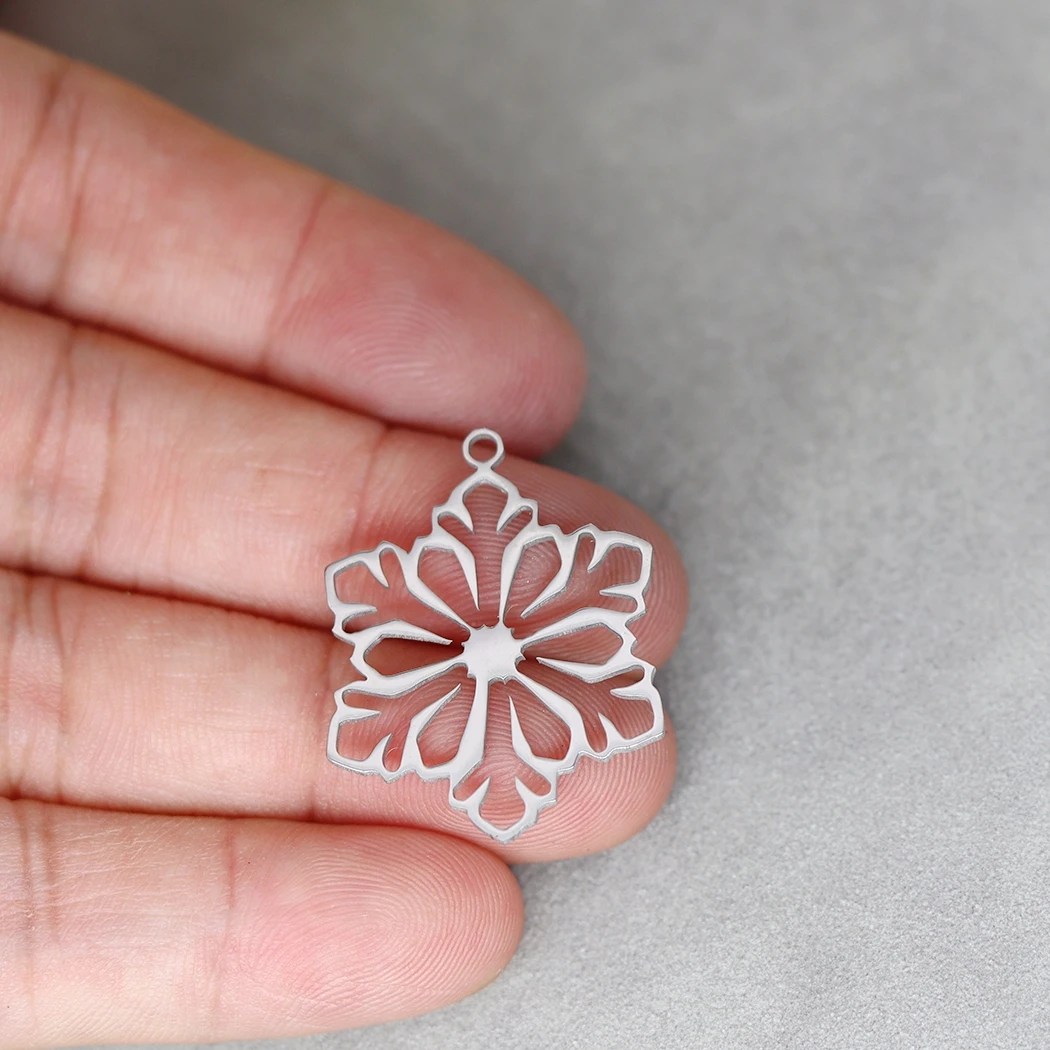 3 sztuki boże narodzenie śnieżynka linia artystyczna wydrążone amulety ze stalowy wisiorek nierdzewnej do wyrobu biżuterii DIY frędzle kolczyki rzemieślniczych