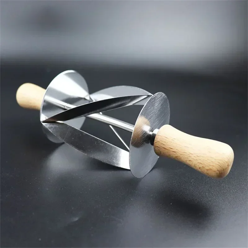 Stainless Steel Rolling Cutter for Making Croissant Bread Kitchen Baking Rolling Dough Cutter Cake Decorating Tool Kitchen Knife