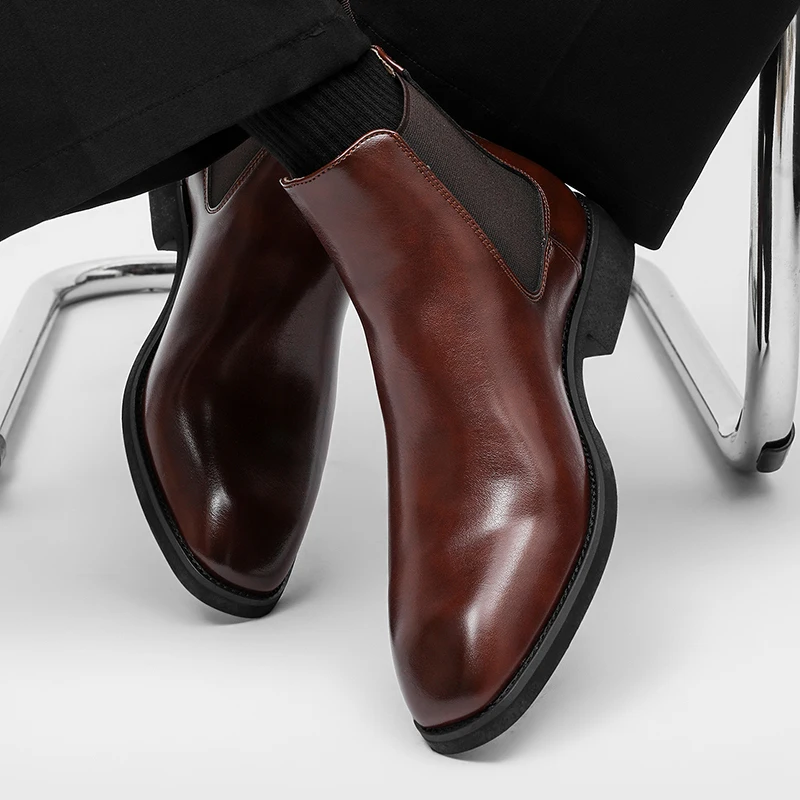Men Chelsea Boots with Elastic Band for Autumn Winter Simple Elegant Business Daily Commuting Boots