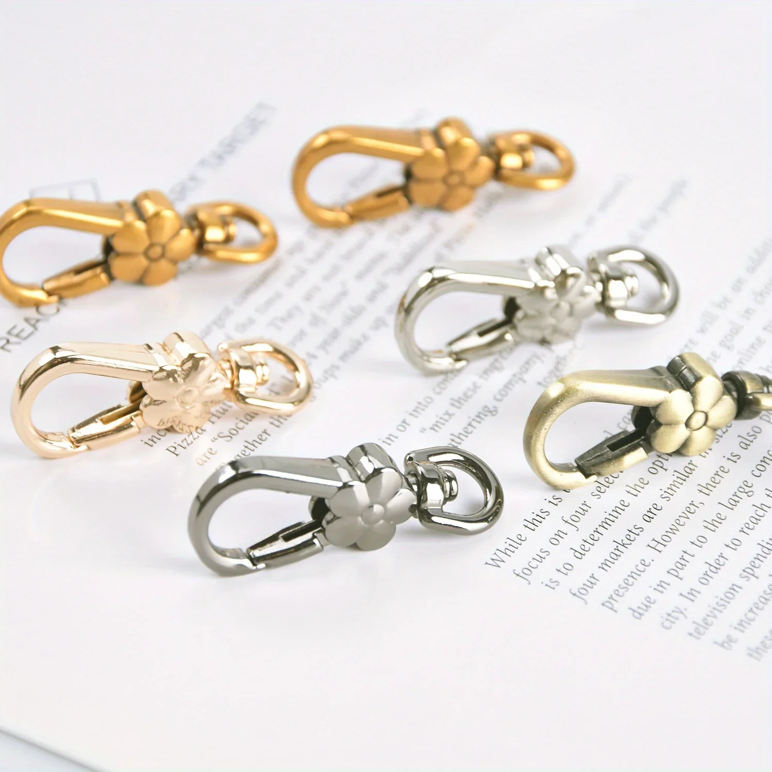 5pcs Snap Clasps Handle Flower Lobster Metal Clasps Swivel Trigger Clips Snap Hooks Bag Key Rings Keychains Bag Accessories