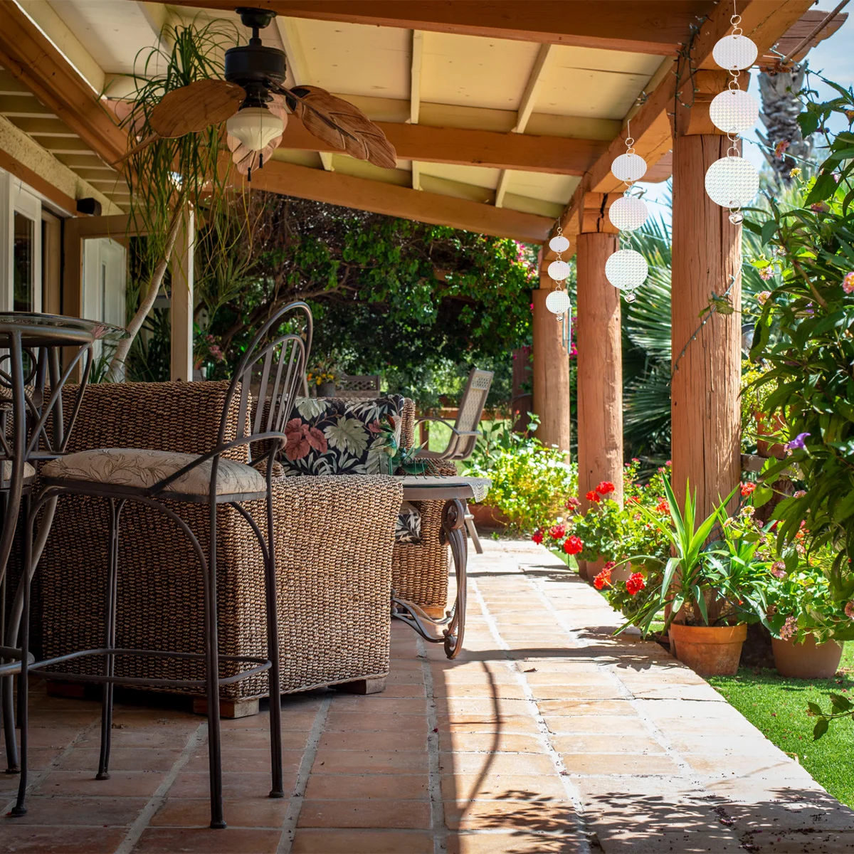 

4Pcs PVC Reflective Bird Repellent Tools Durable Scary Pieces for Garden Orchard Balcony Outdoor Tree Protection