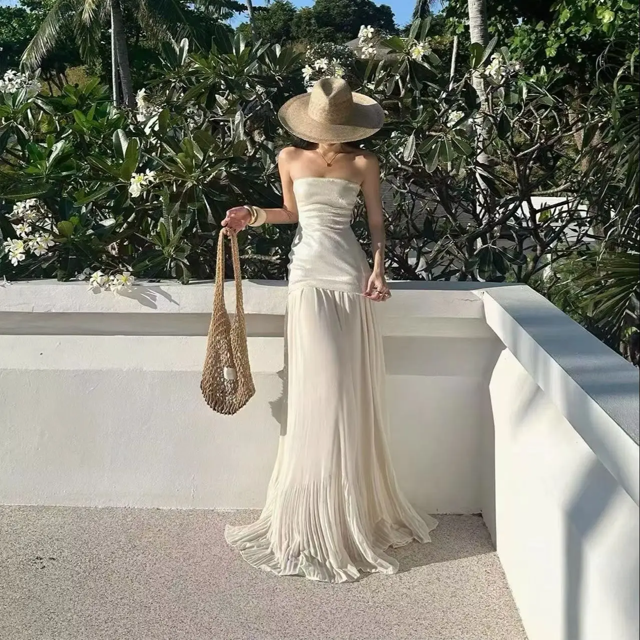 شاطئ البحر فستان مناسبات الصيف عالية الجودة الشعور بالمشاهير التطهير الطابق صافي الشاش تنورة صديرية دائرية فستان مطرز فام