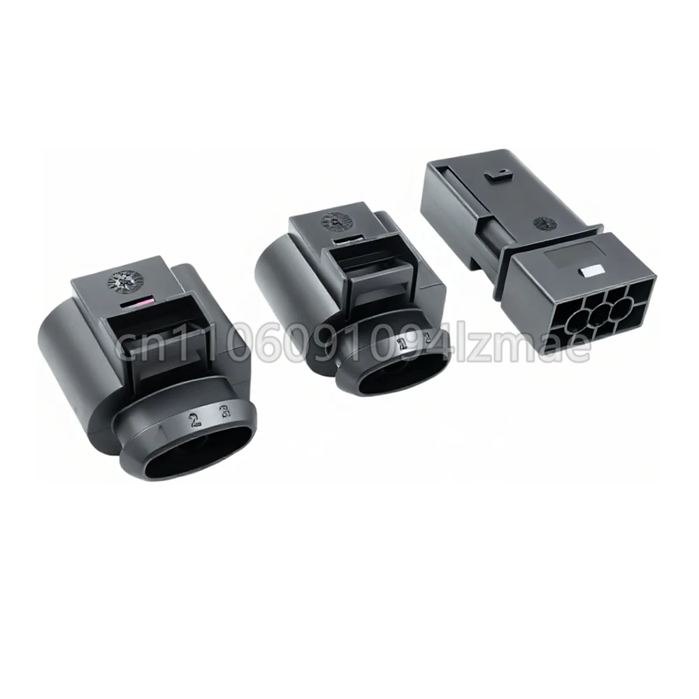 3-poliger Kunststoffgehäuse-Steckverbinder für Kfz-Motoröldruckleitungen 4D0971993 4D0 971 993 4D0971993A – Detail 3