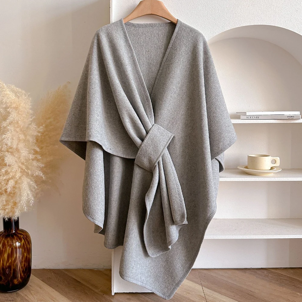 Vrouwen Poncho Winter Warme Sjaal Dubbelzijdig Designer Verdikking Deken Luxe Sjaal Vrouwelijke Mantel Kasjmier Pashmina Cape Stole