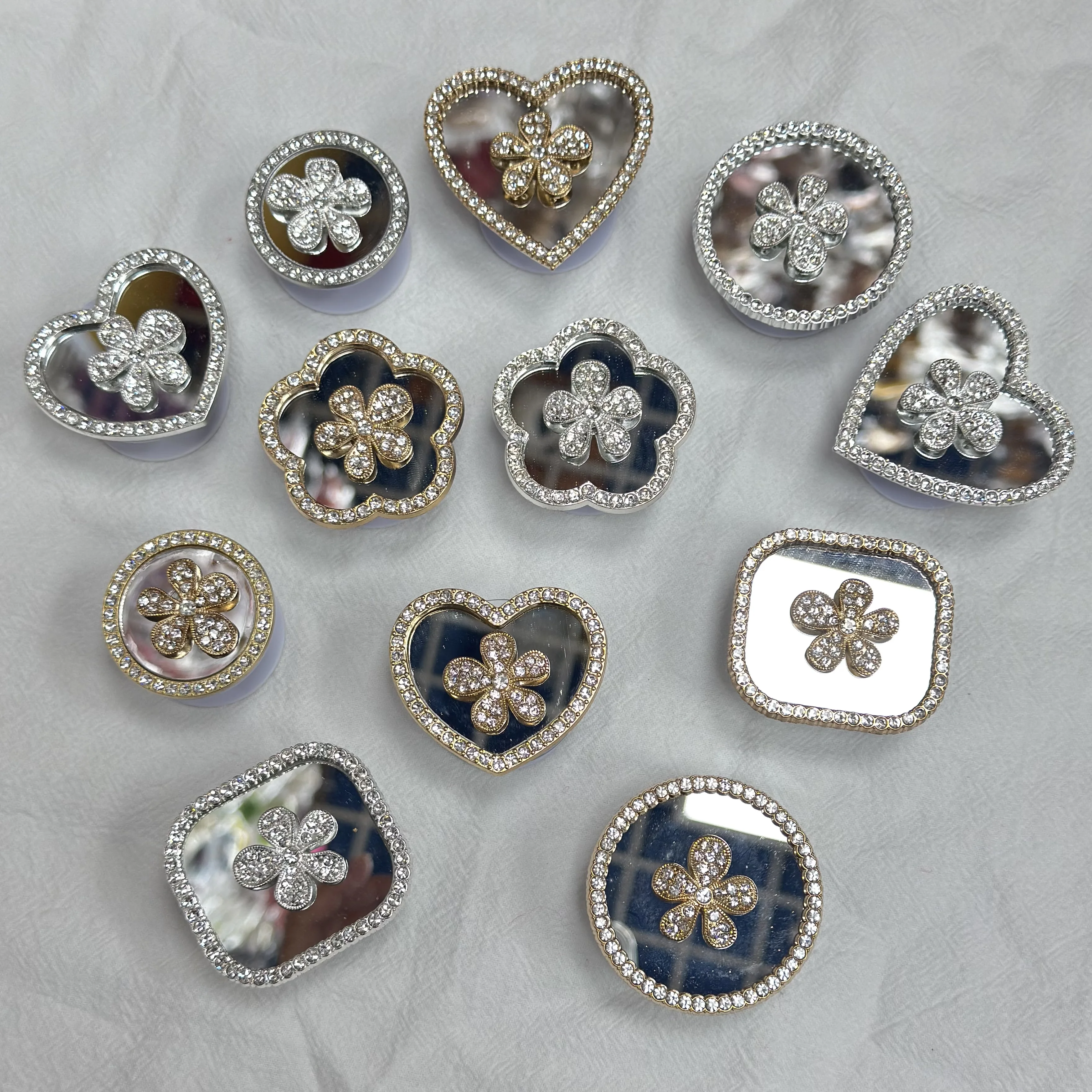 

Симпатичная 3D зеркальная цветочная ручка, милые универсальные аксессуары для IPhone, подставка для телефона, подставка для пальцев, подставка для телефона