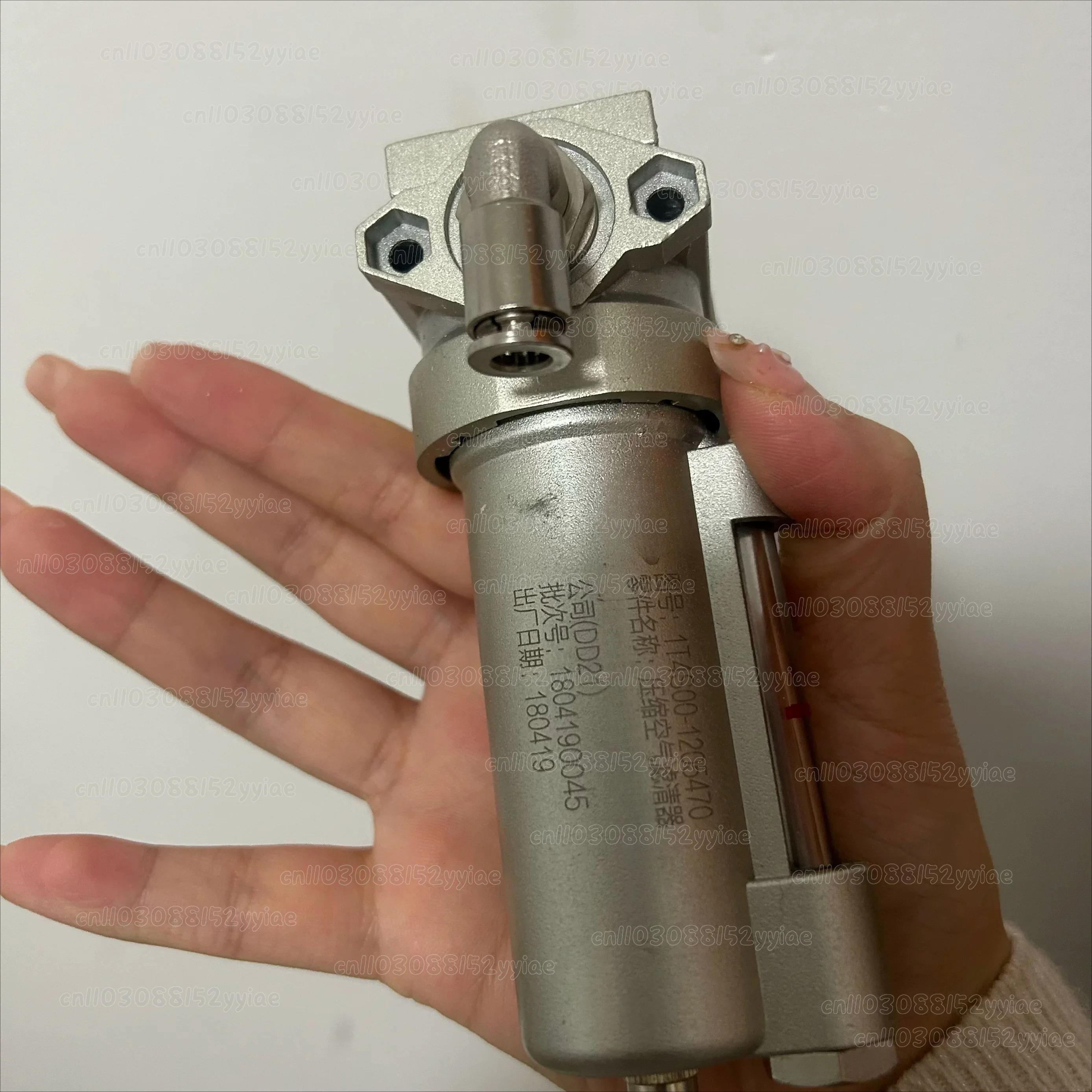 Diesel vehicle oil-water separator intake and exhaust urea pump air filter oil-gas separation filter