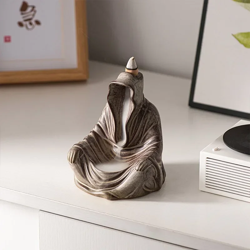 Nordic Classical Mysterious Man Ceramic Candlestick Middle Eastern Arab Decoration Living Room Desktop Aromatherapy Stove