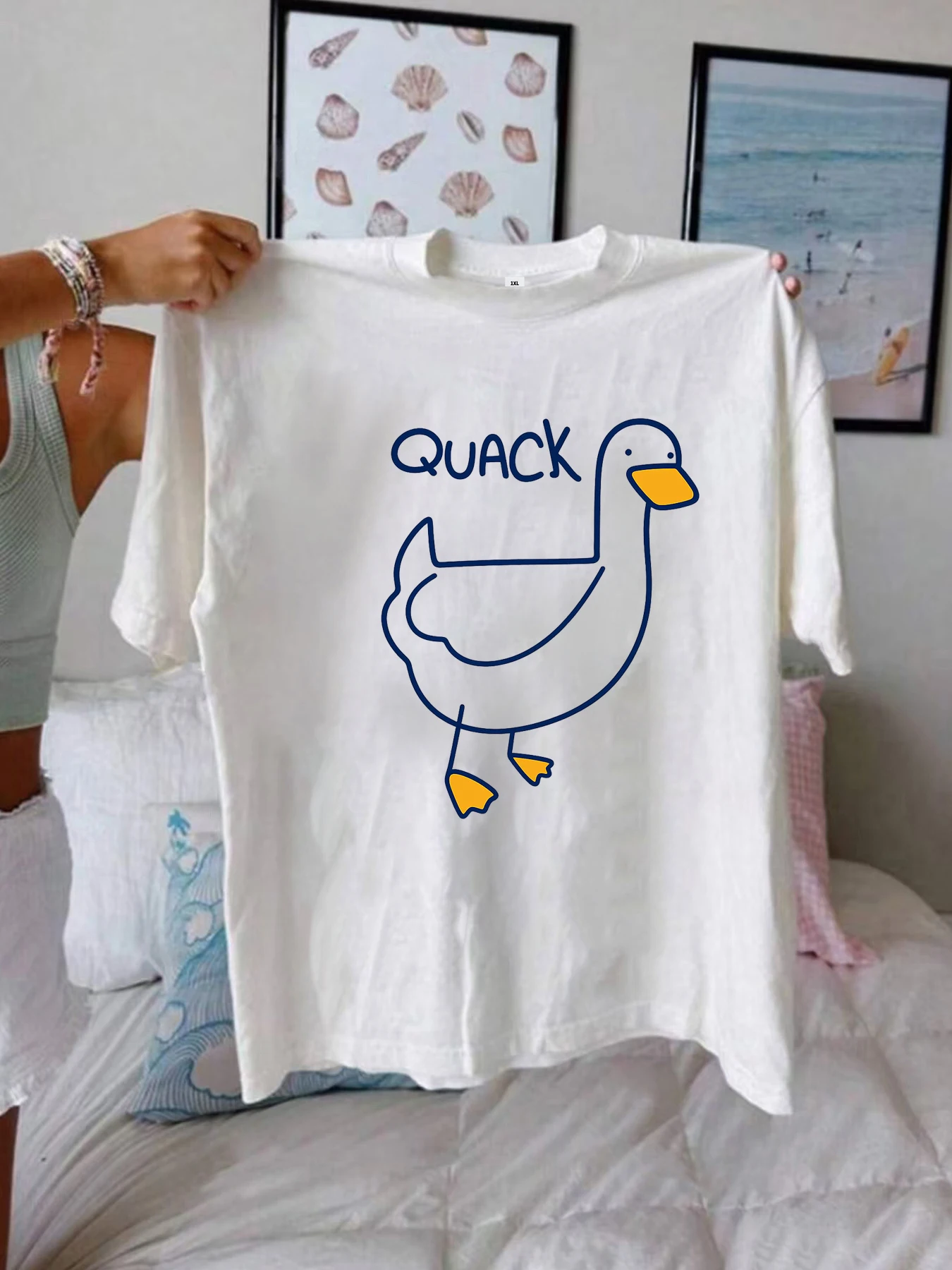 

【1021998】Cartoon duck print plus size women's round neck T-shirt summer casual short sleeved top fashionable and versatile