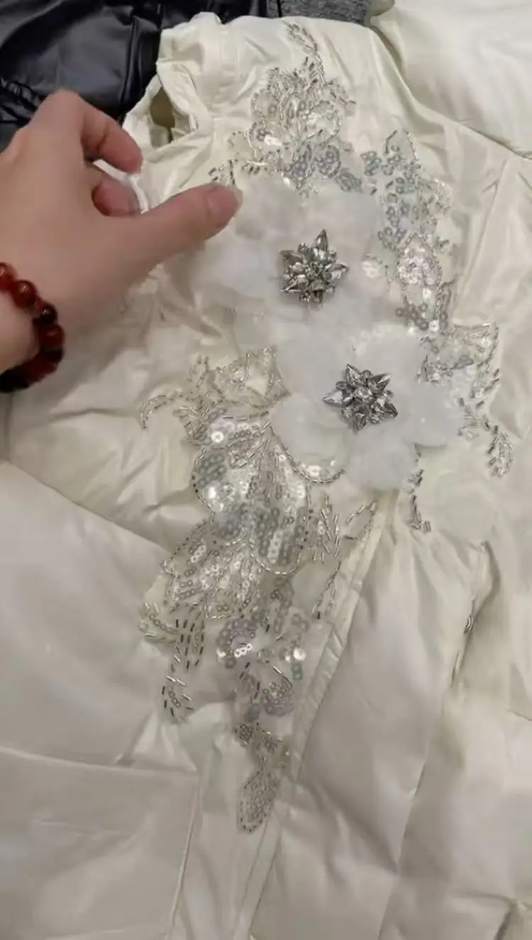 Unique Design Trend Diamonds Stitch Thick Cotton Padded Vest Jacket Women's Autumn Winter 2025 White Black Waistcoat Vest Coat