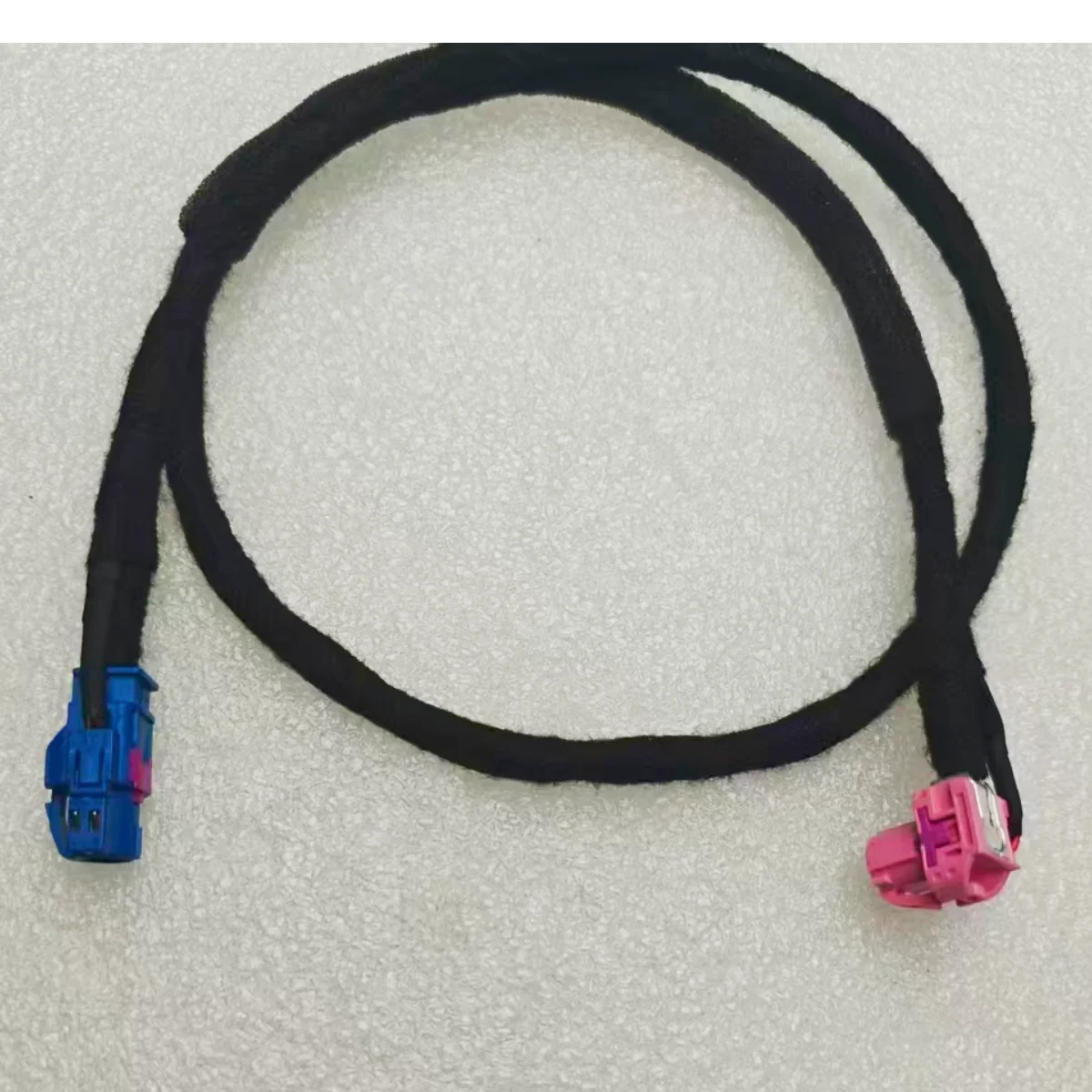 

Display Adapter Cable for Ford F150 Lincoln Navigator Sync4 HSD CID
