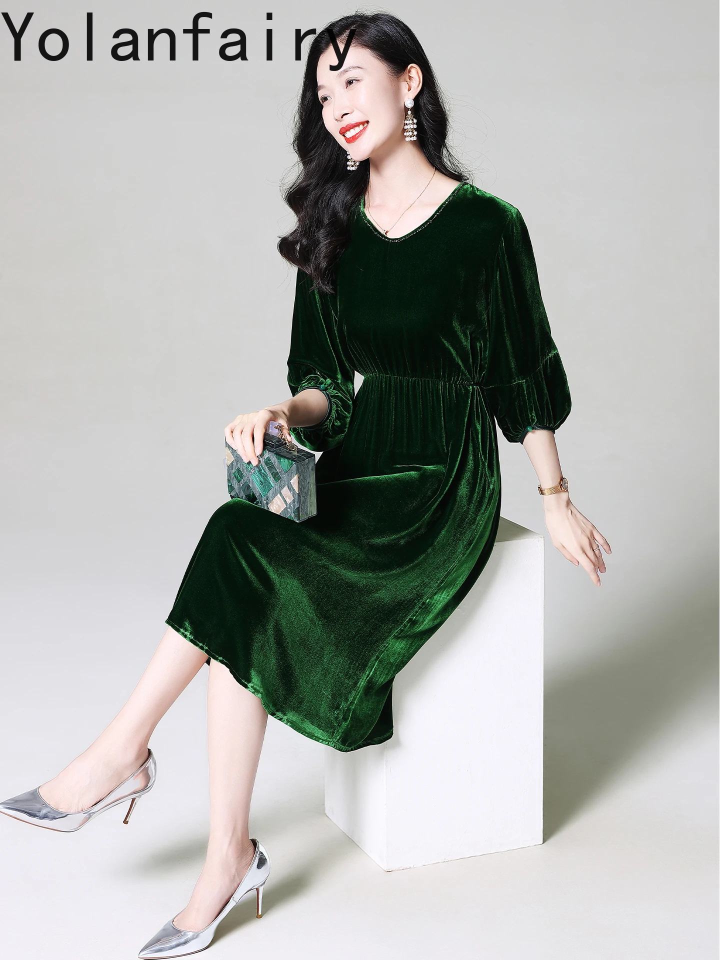 فستان YOLANFAIRY من حرير التوت الأصلي المخملي للنساء للخريف فستان فاخر أنيق لأعياد الميلاد ملابس نسائية فساتين راقية